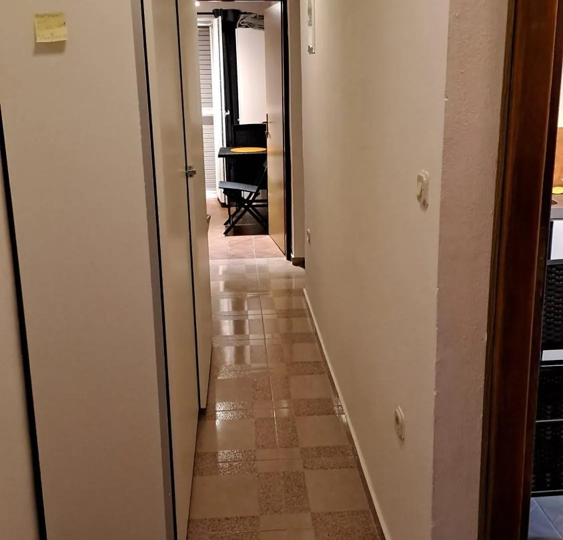 아파트 Vila Vesna 고르니 카린
